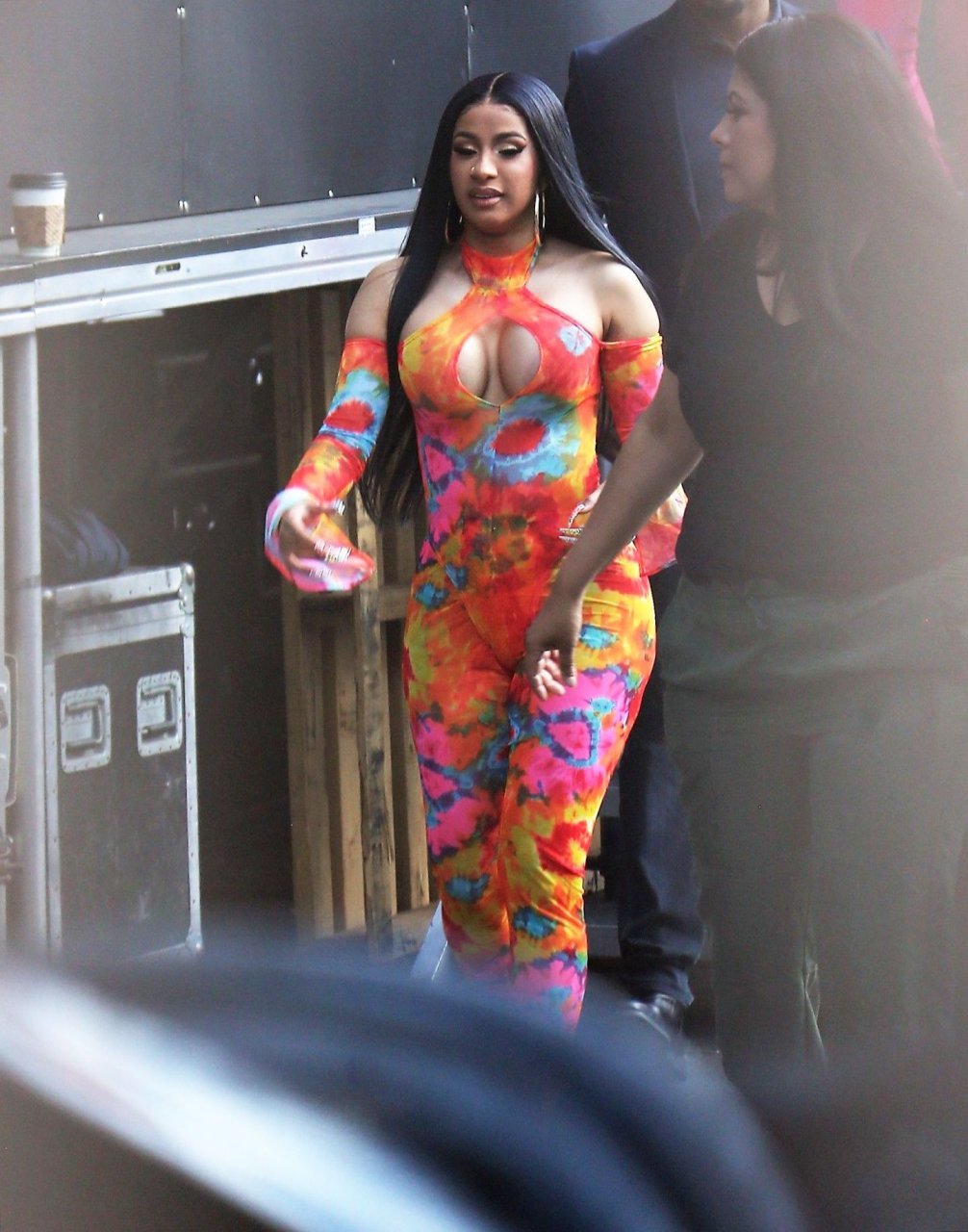 Фотки Cardi b