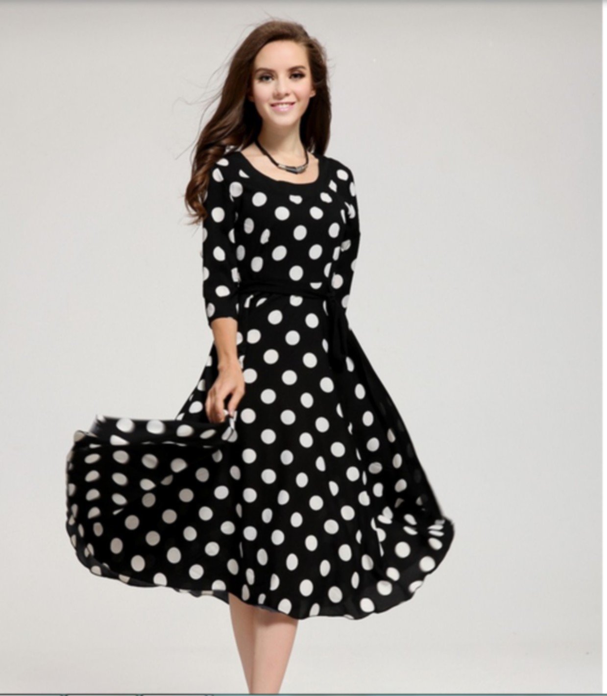 Polka Dot Dress стрит стайл