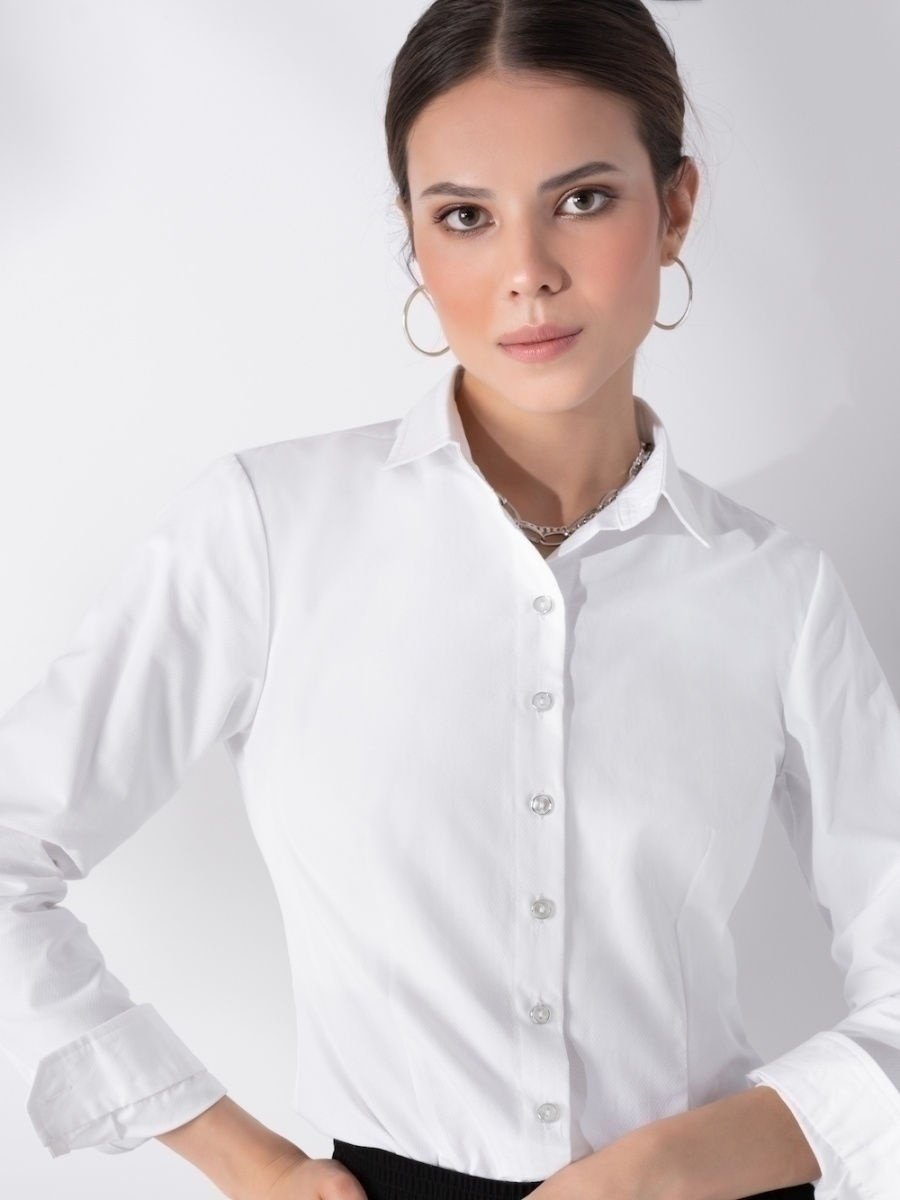 Офисная белая блузка