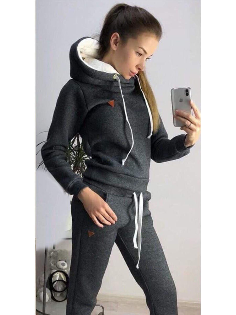 Спортивный костюм на флисе