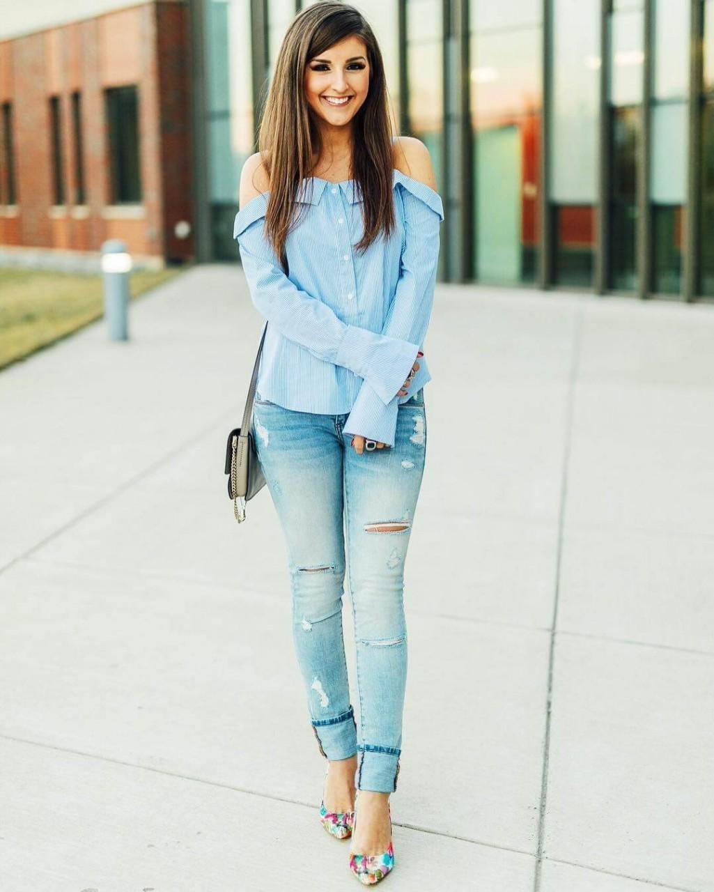 Блуза с джинсами