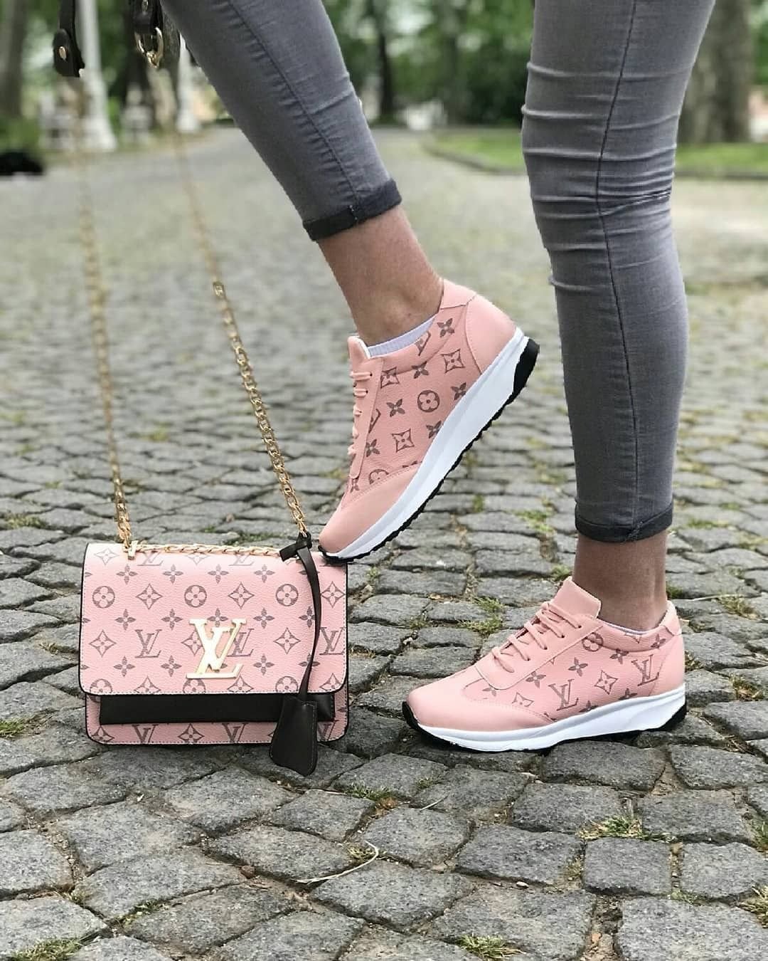 Louis Vuitton лук