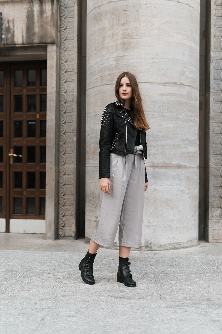 Outfit с ботинками Челси