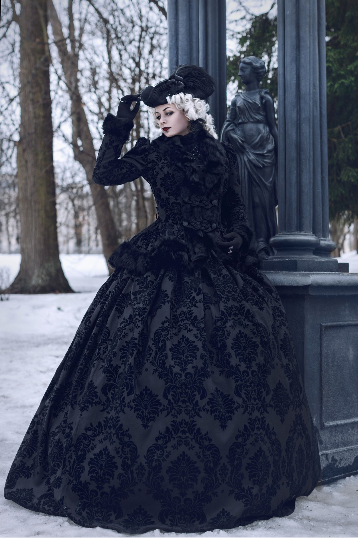 Нина Добрев Кэтрин Пирс 1864