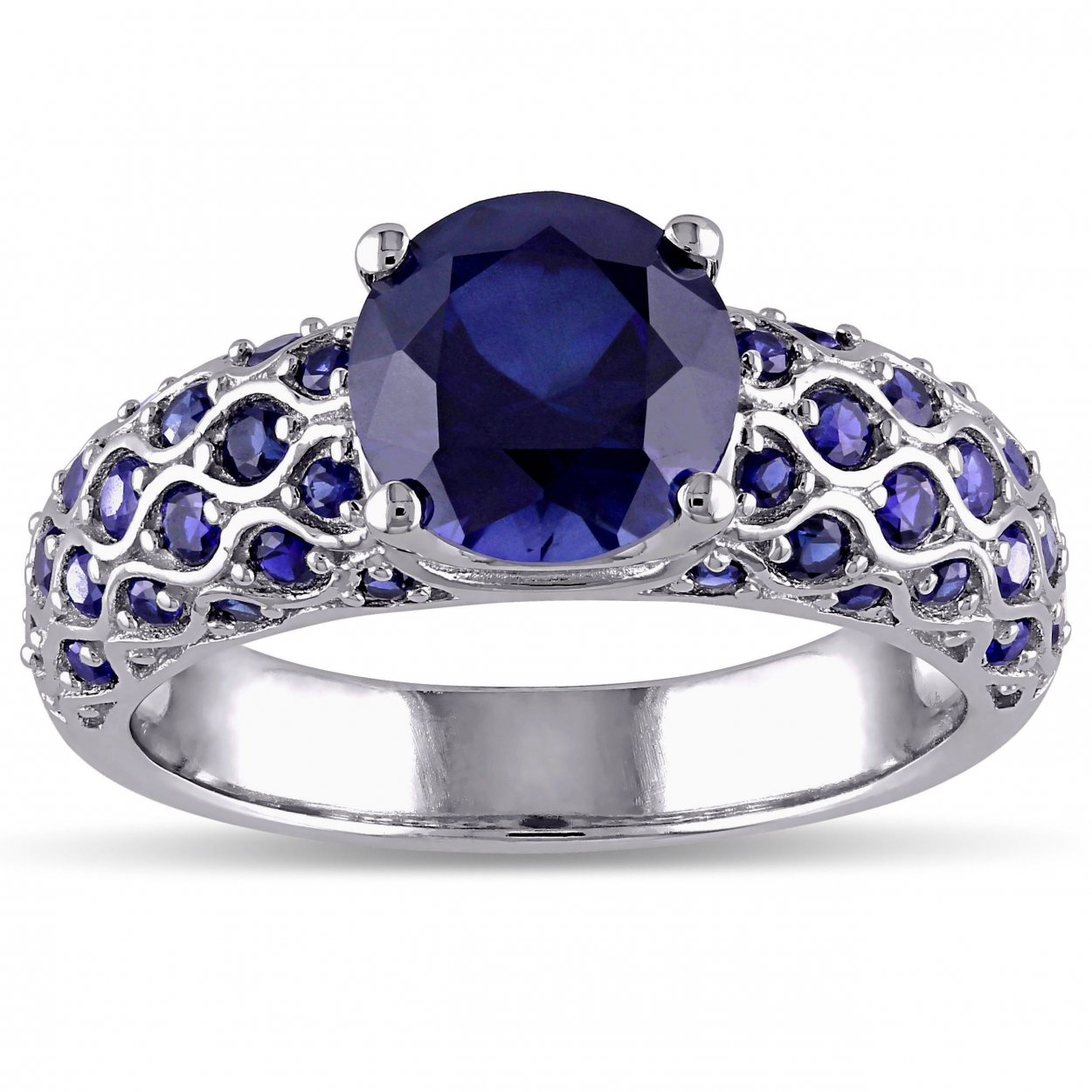 Помолвочное кольцо с сапфиром и бриллиантами