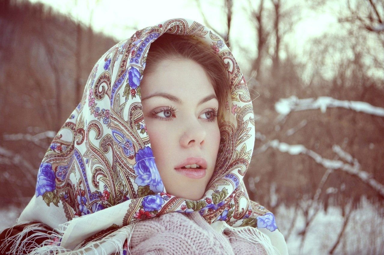 Красивый русский платок