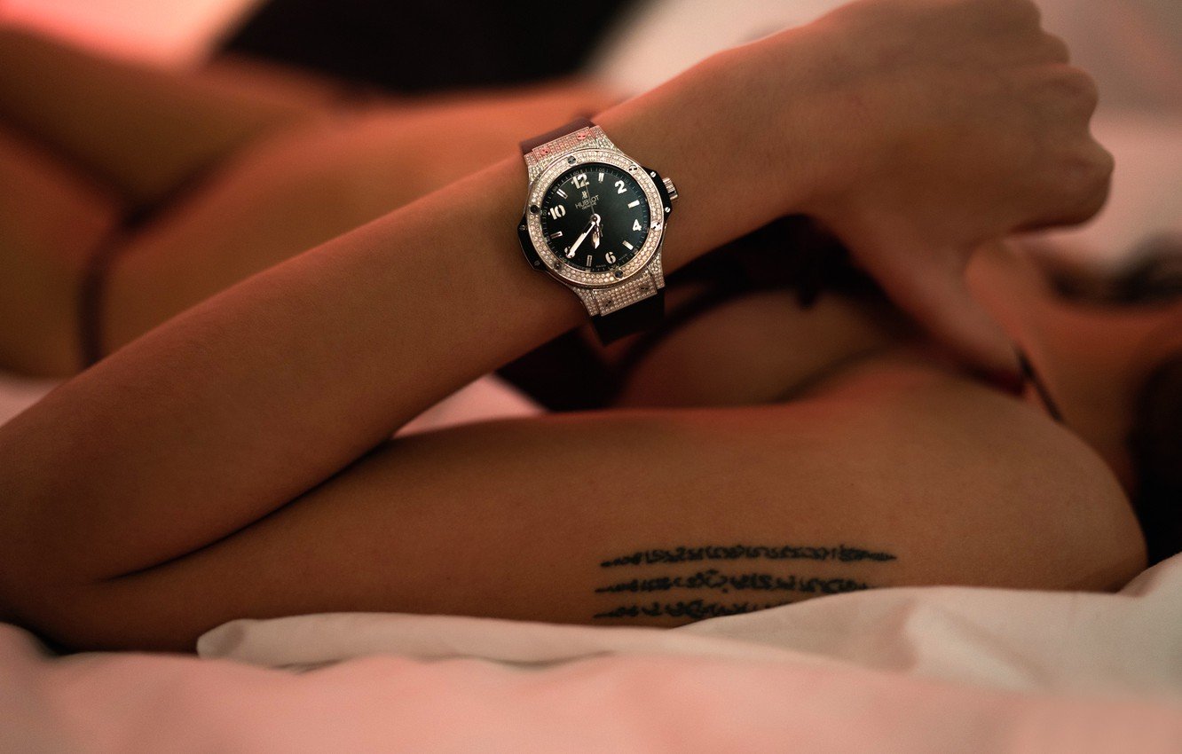 эротика женские часы (120) фото