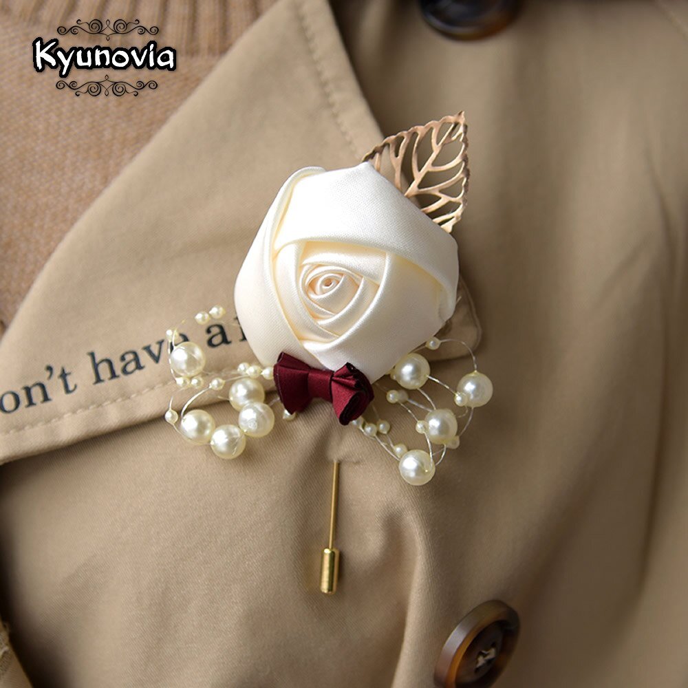 Брошь бутоньерка