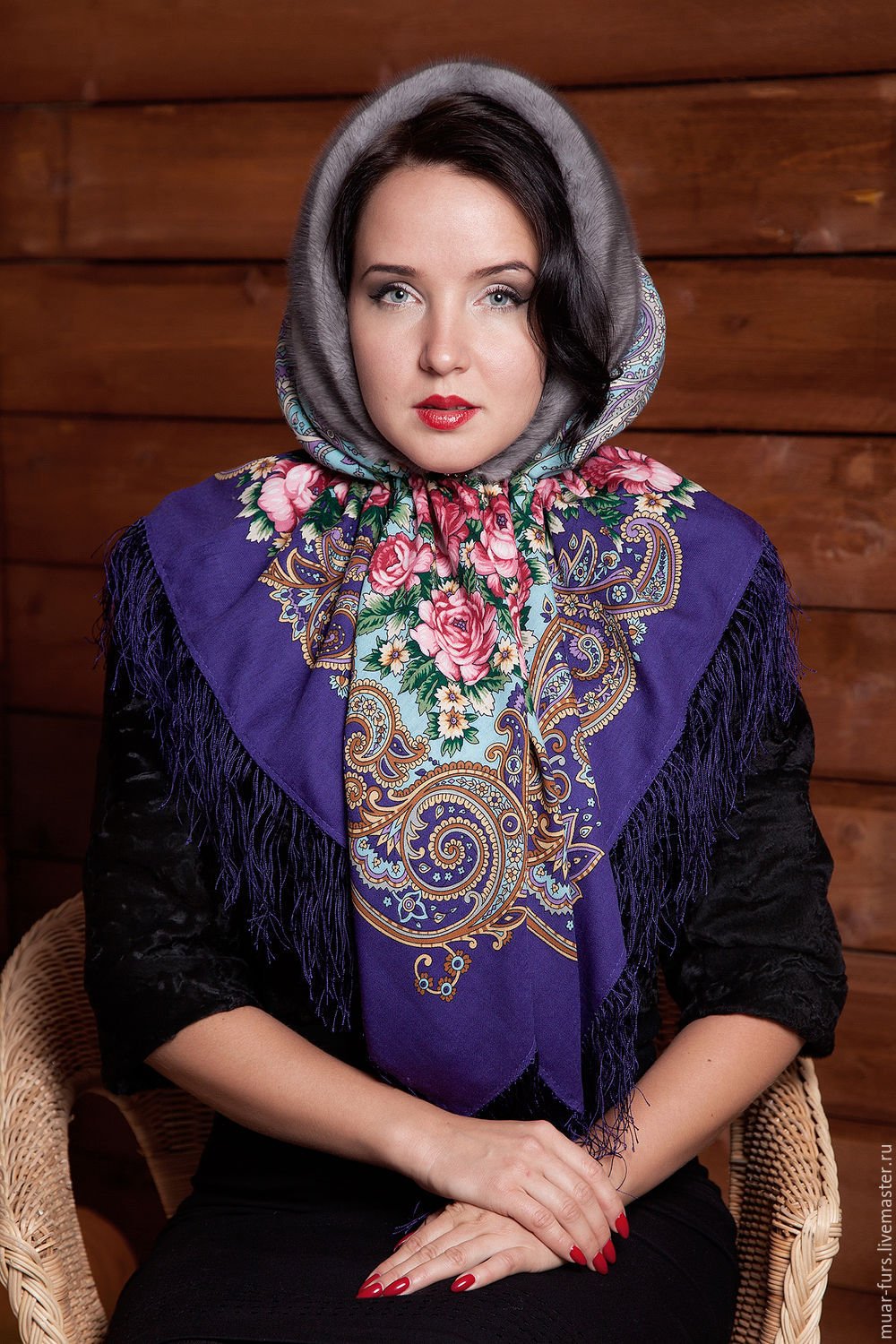 Платок Лариса Павлопосадский
