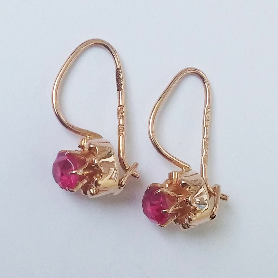 Серьги с сапфиром СССР 583 пробы