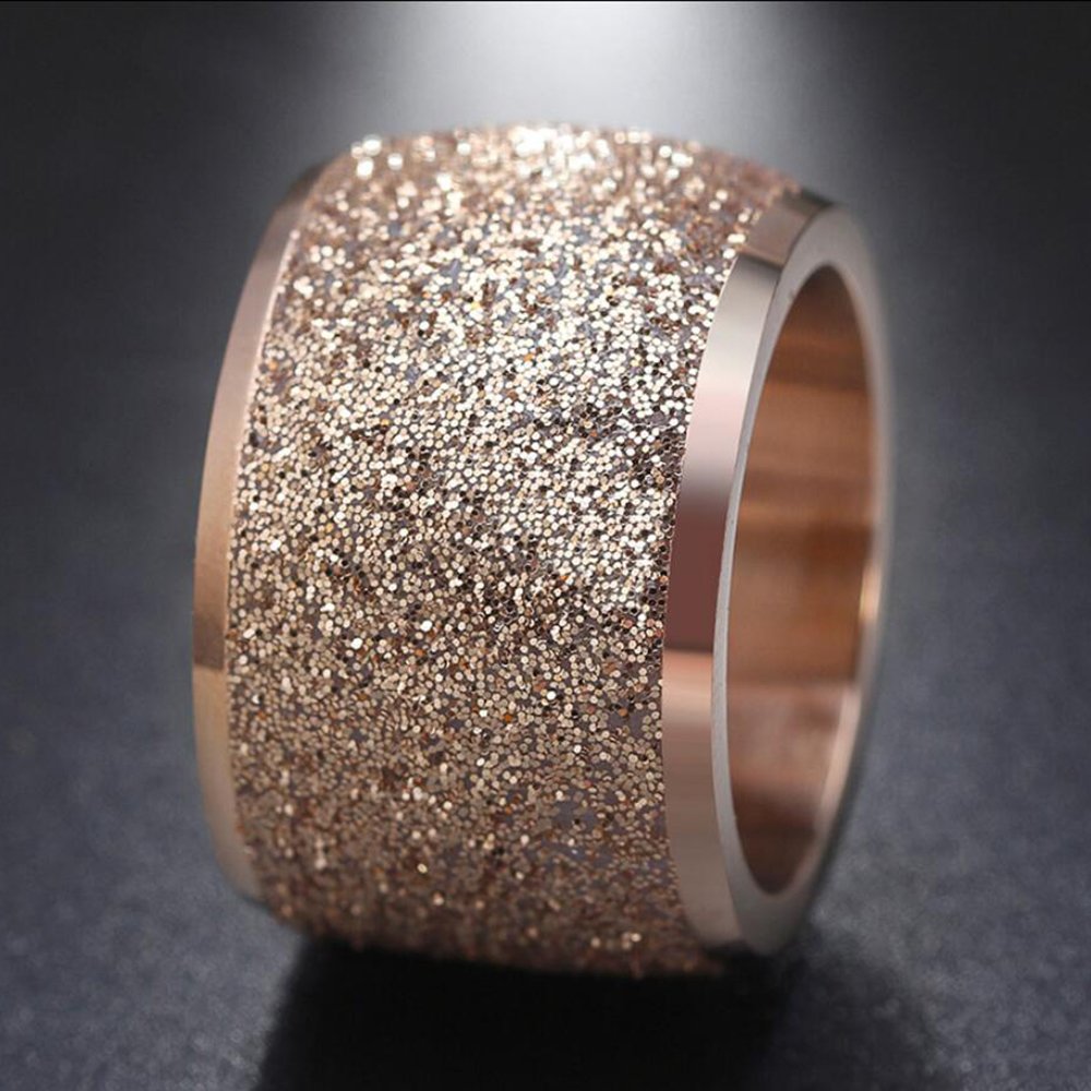 Серебряные кольца женские