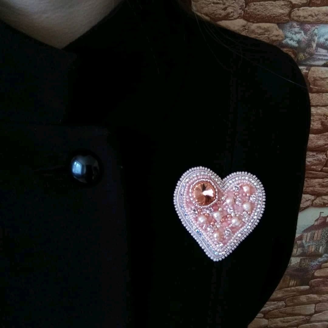 Сердце из синели брошь