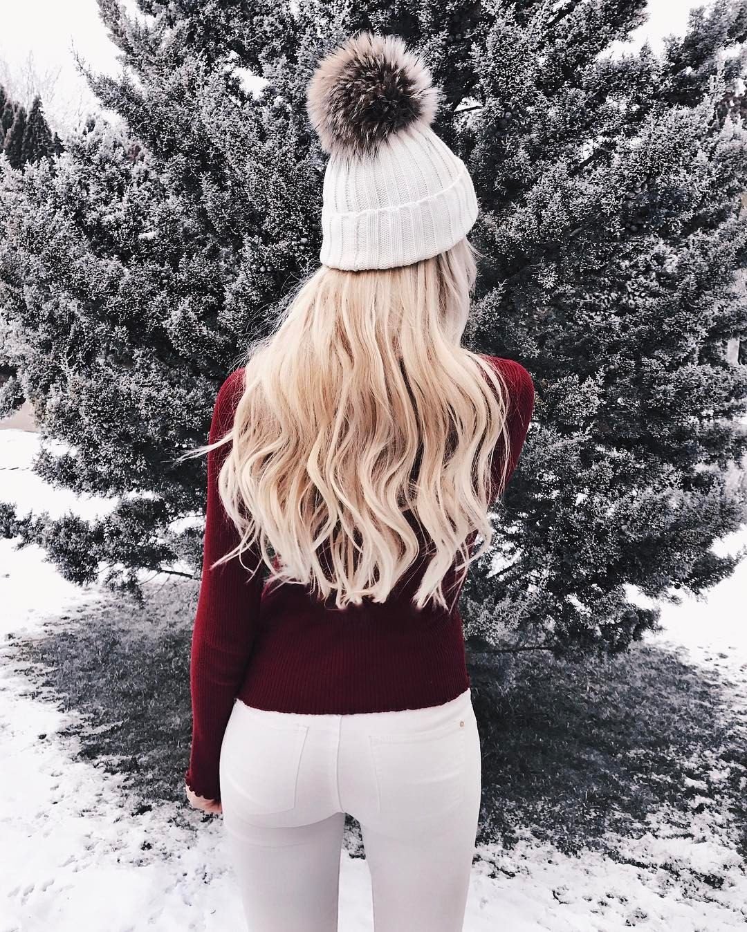 Блондинки зимой в шапке