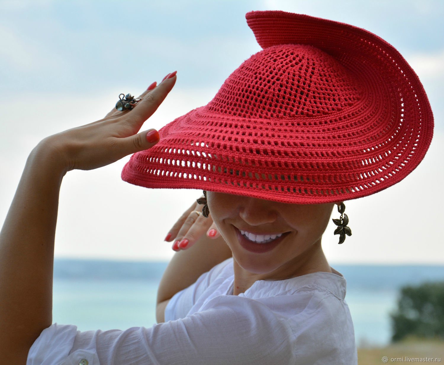 Связать летнюю шляпу. Пляжная шляпа. Летние шляпки для женщин. Летняя шляпа. Шляпа женская летняя.