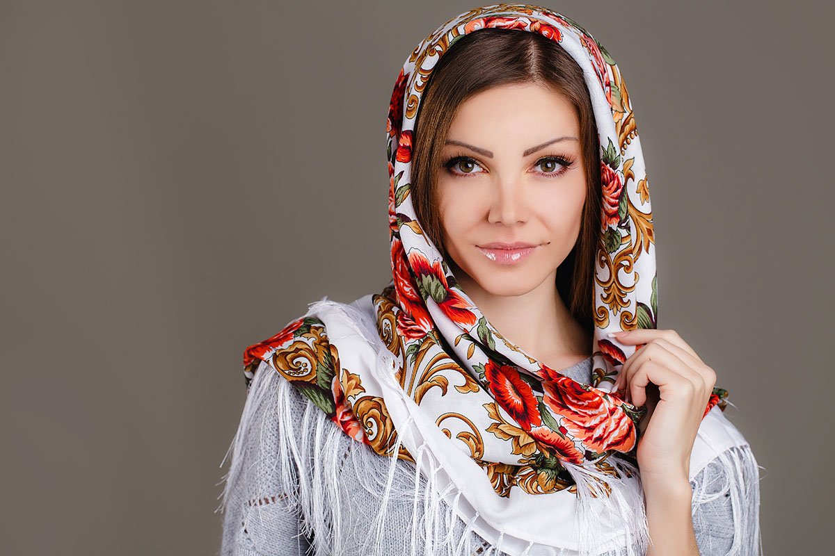Красивые русские платки на голову