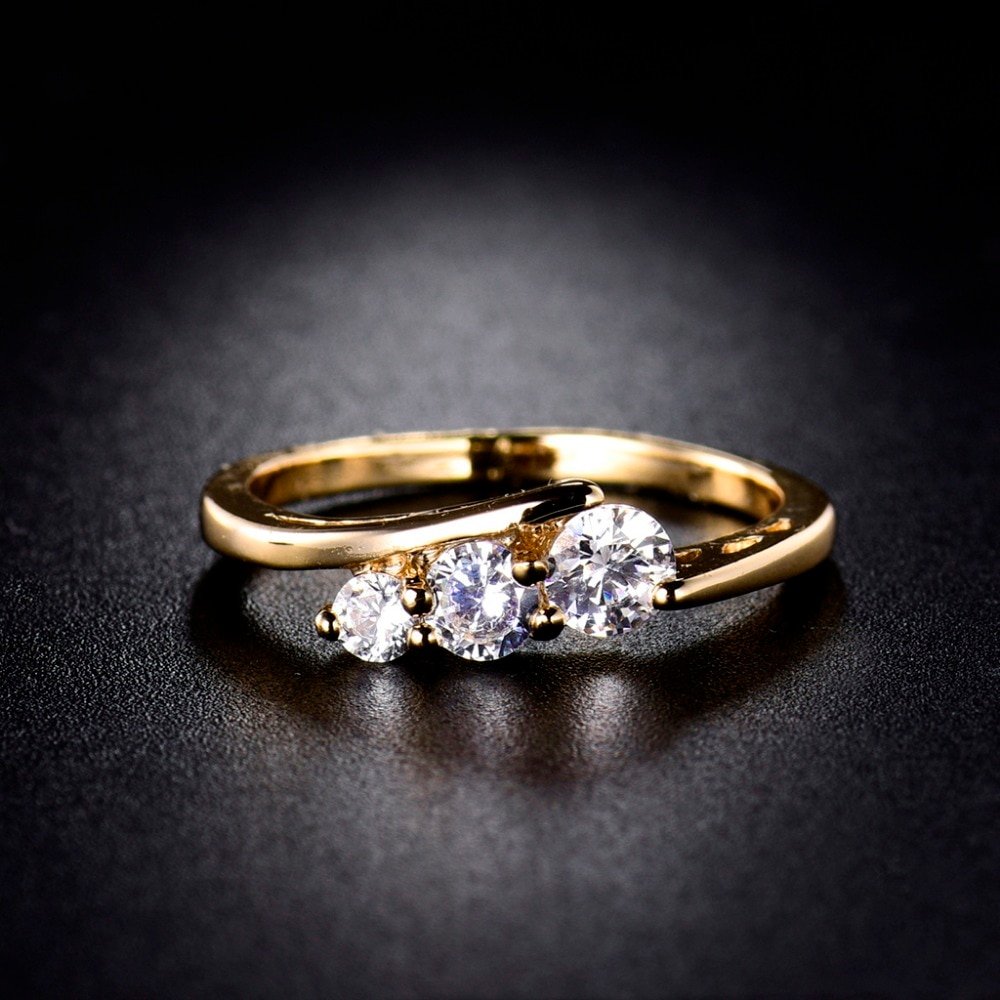 Кольцо с бриллиантом Midi-Ring