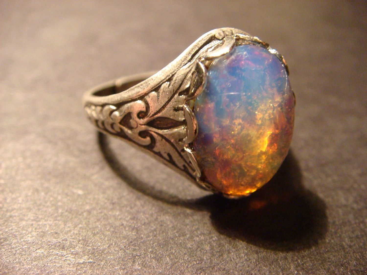 Древняя драгоценность. Antik Silver Ring. Старинные кольца. Старинные кольца с камнями. Старинный перстень.