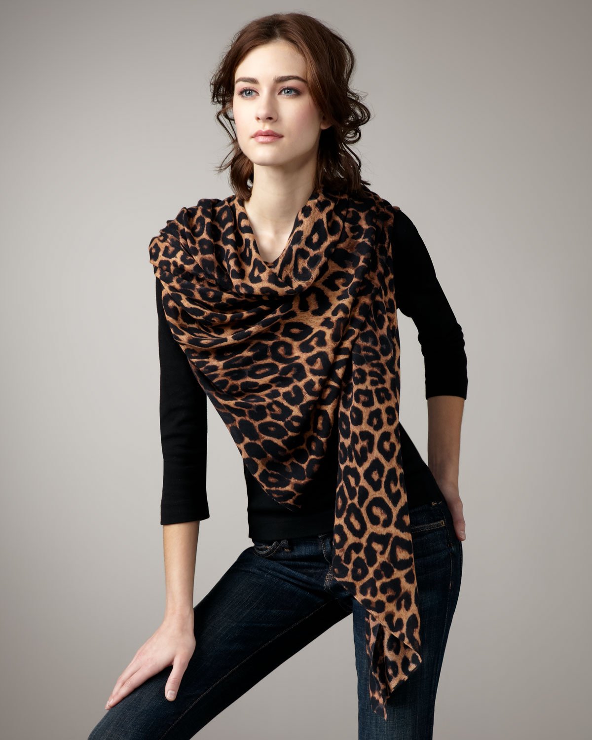 Леопардовый шарф с чем носить зимой