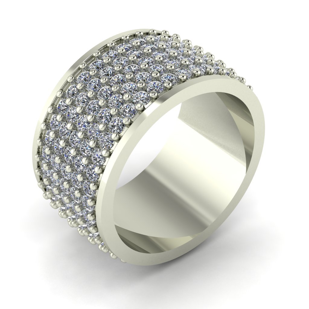 Широкое кольцо с бриллиантами