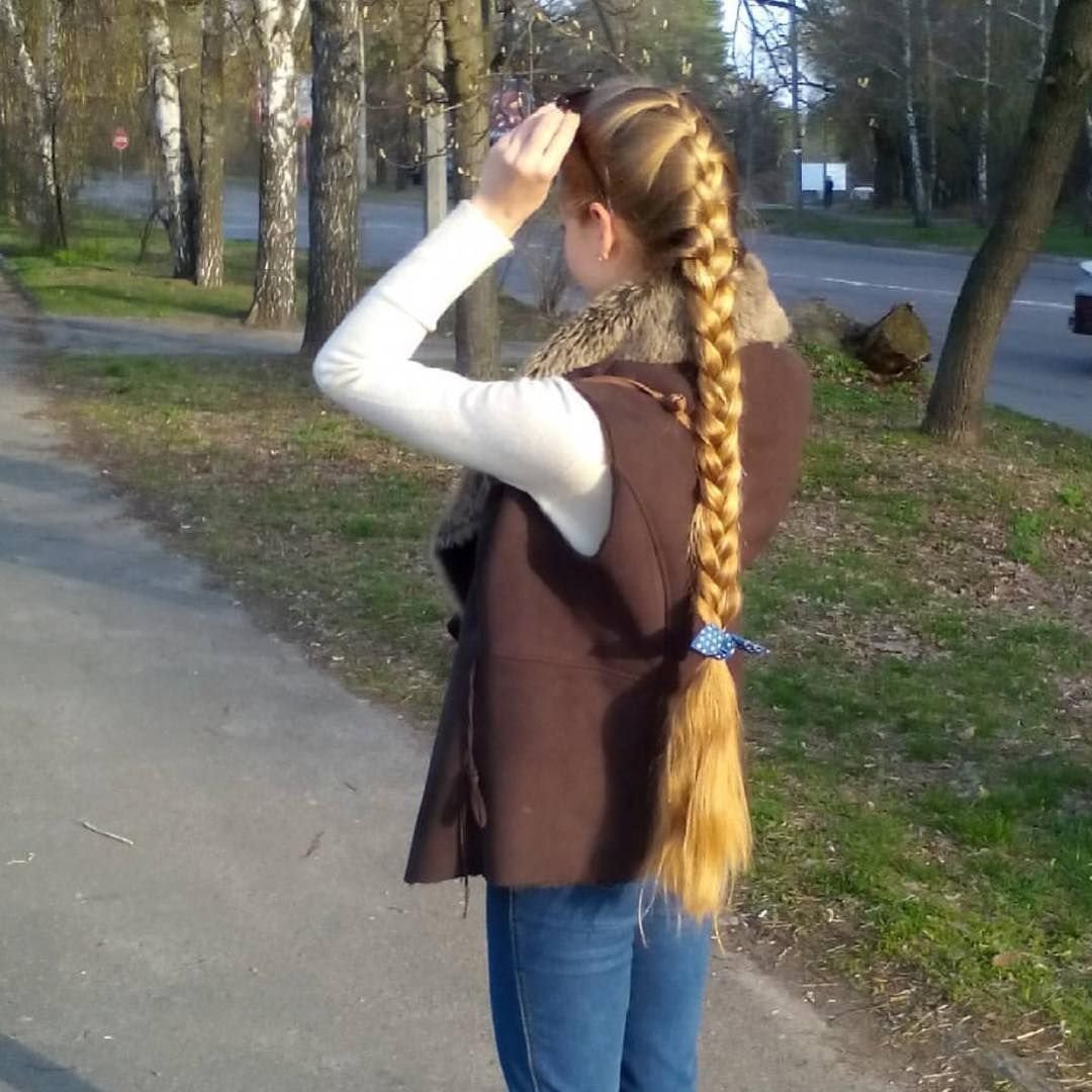 Длинная толстая коса