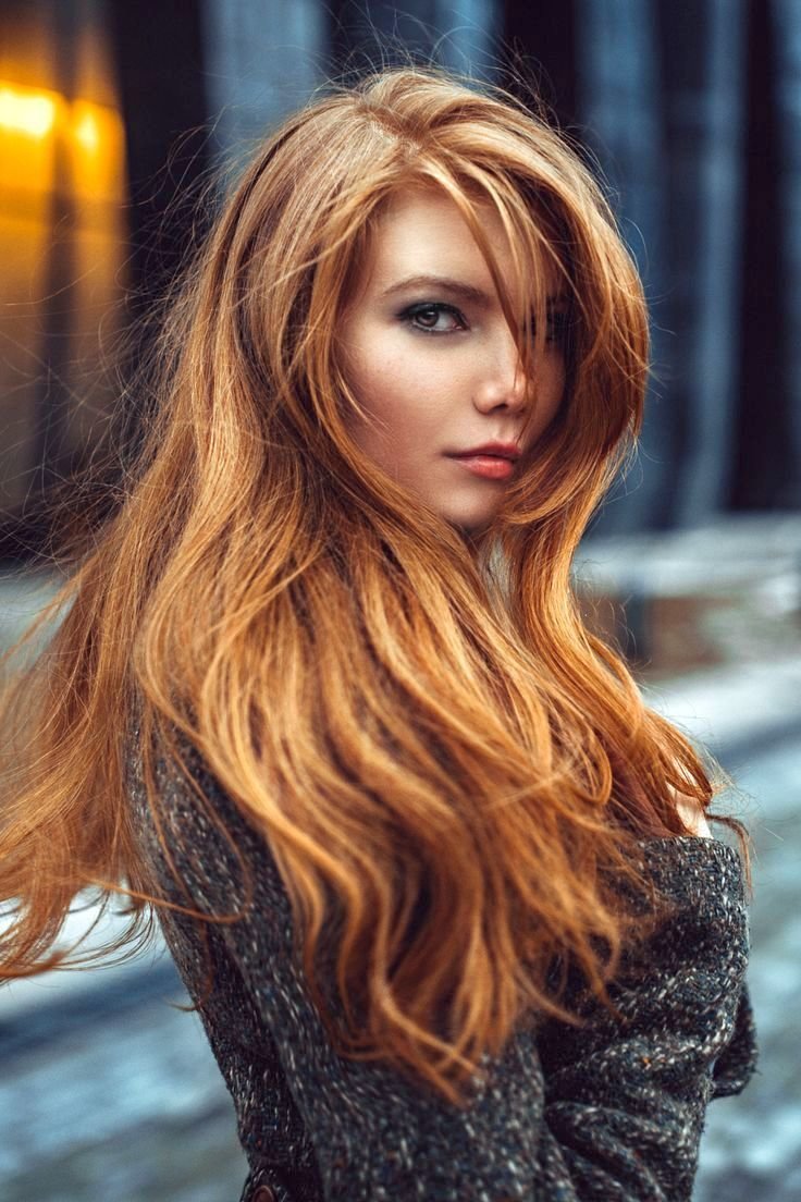 Янтарный цвет волос: фото солнечных оттенков и кому идет такой образ