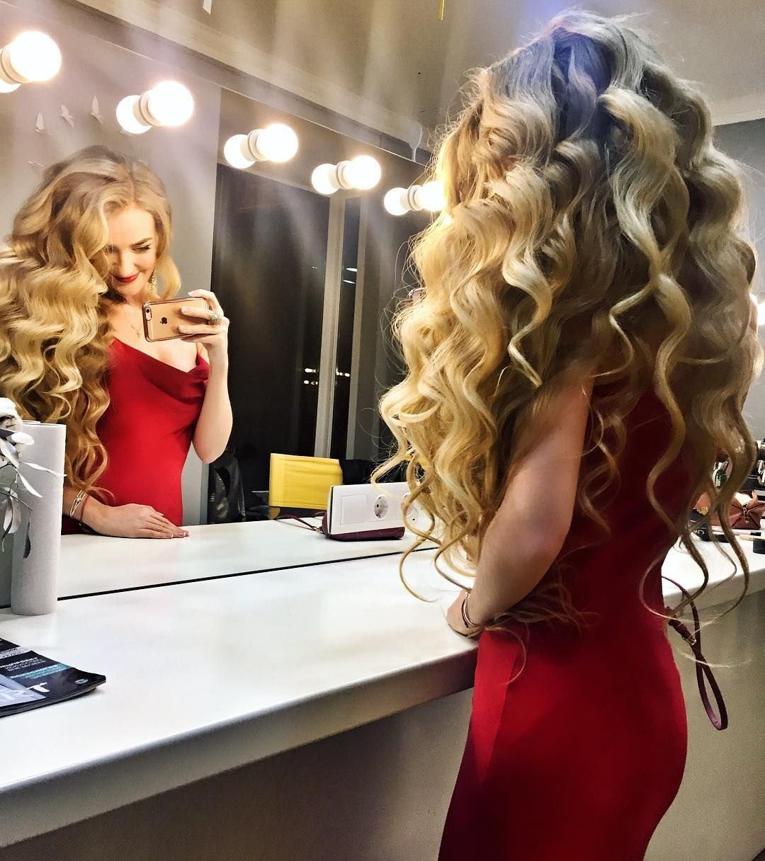 Кудри на конусную плойку
