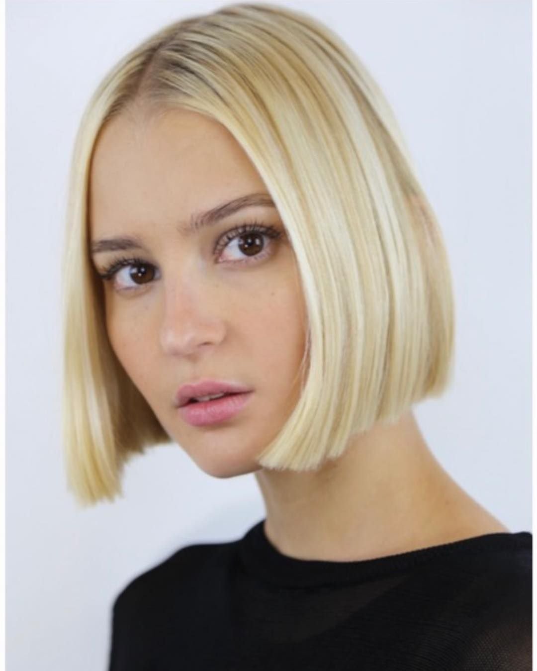 ANNASOPHIA Robb 2020