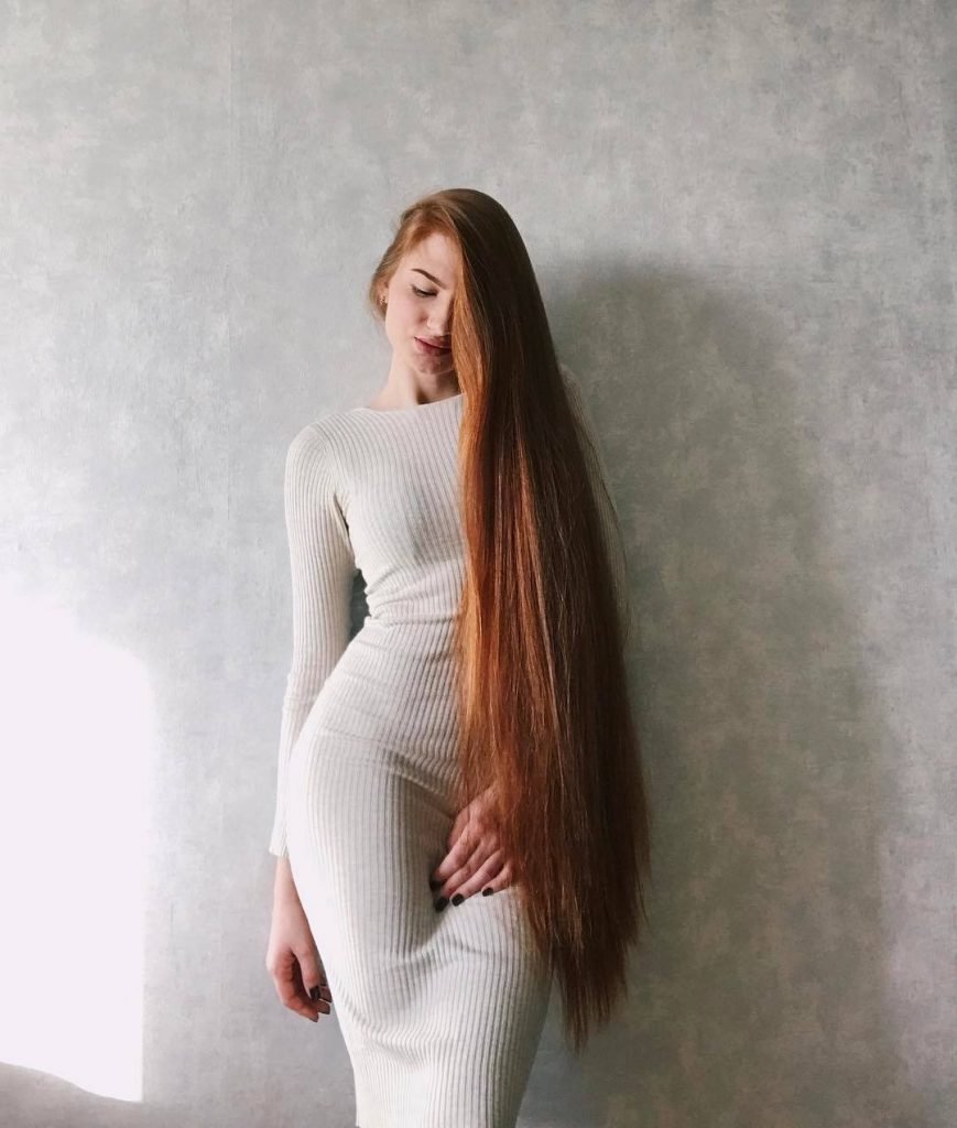 Красотка волосы длина - порно видео на massage-couples.ru