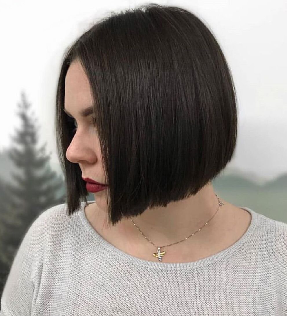 Селена Гомес прически каре