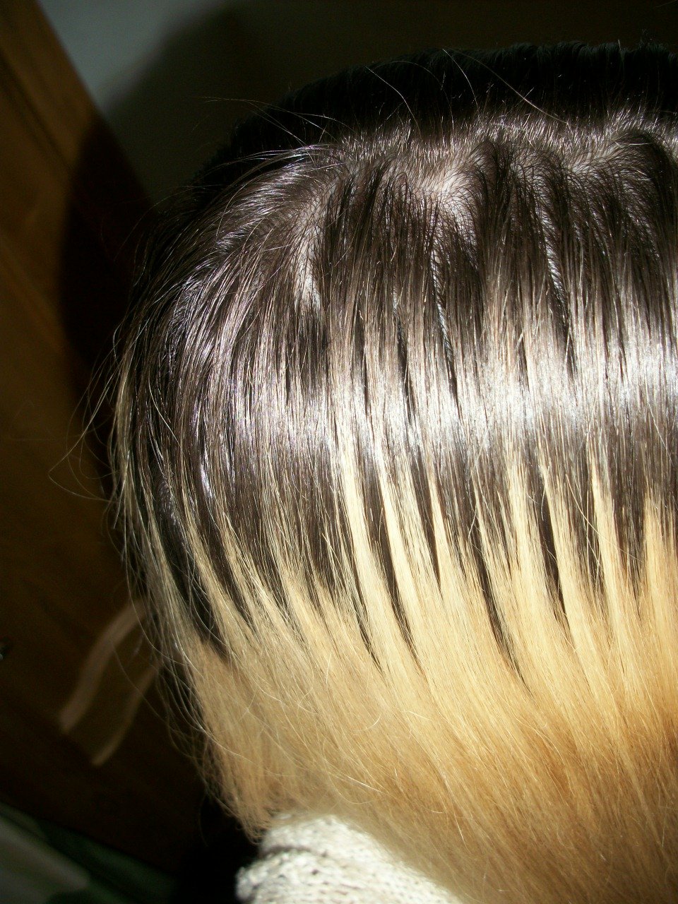 Что делать с отросшими корнями волос после мелирования
