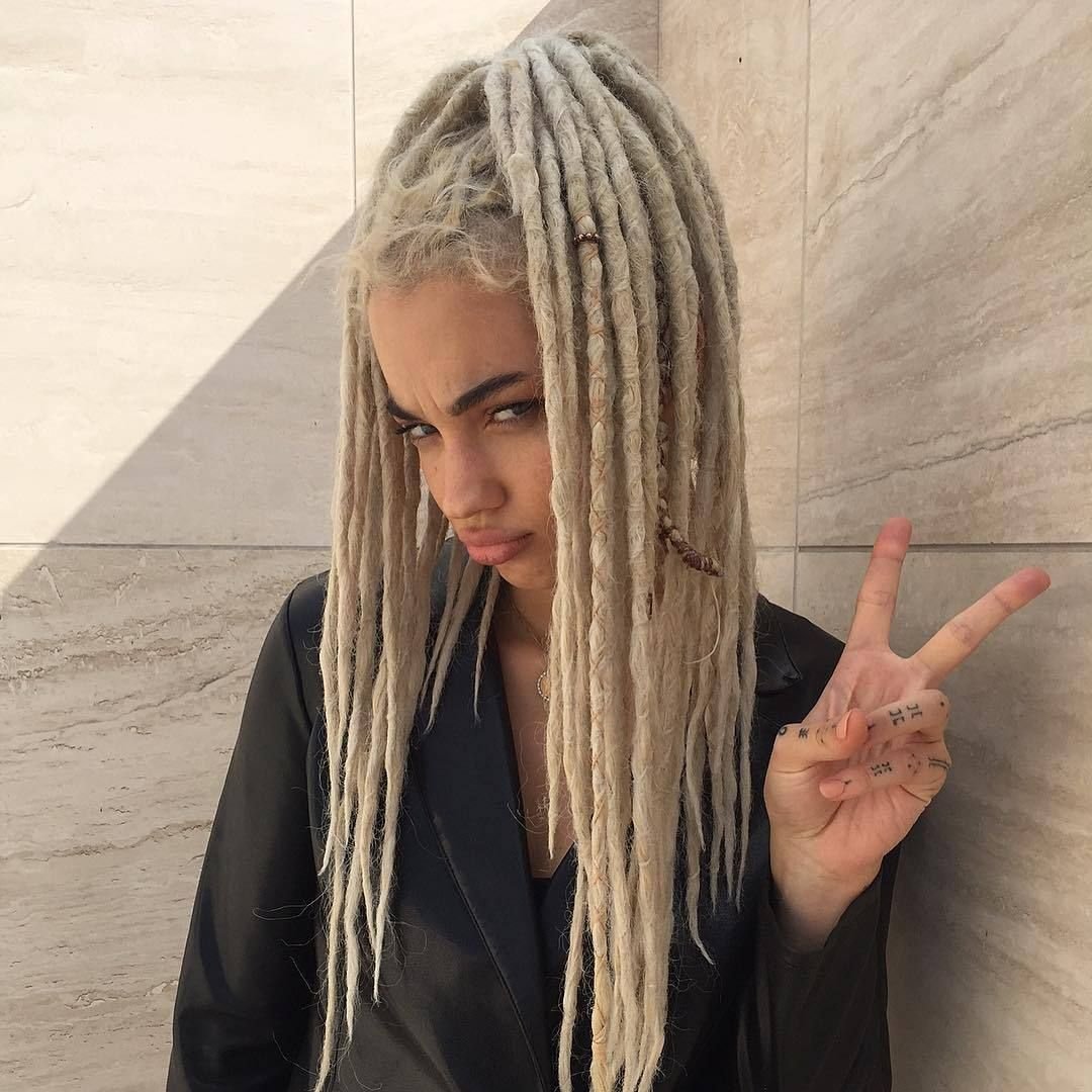 Арина Цамакаева