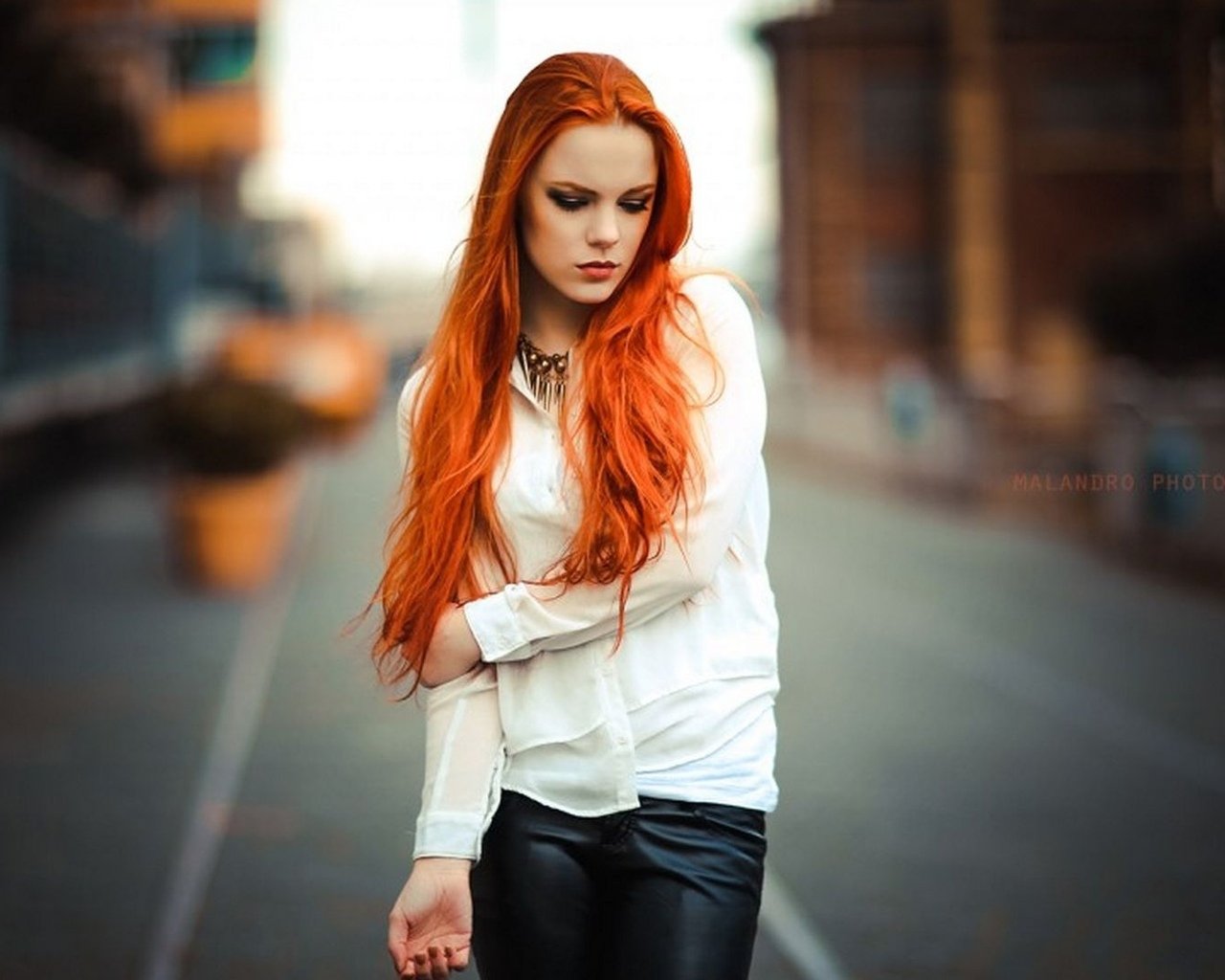 София Даниленко с рыжими волосами