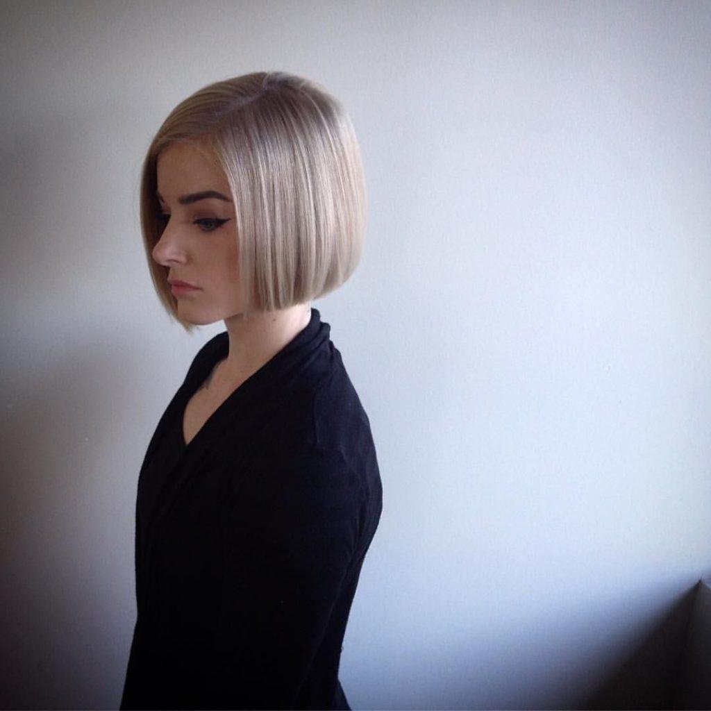 Long Bob прямые волосы