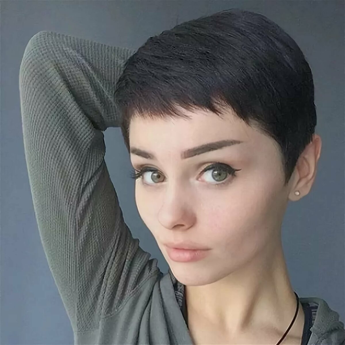 Линда евангелиста стрижка Пикси