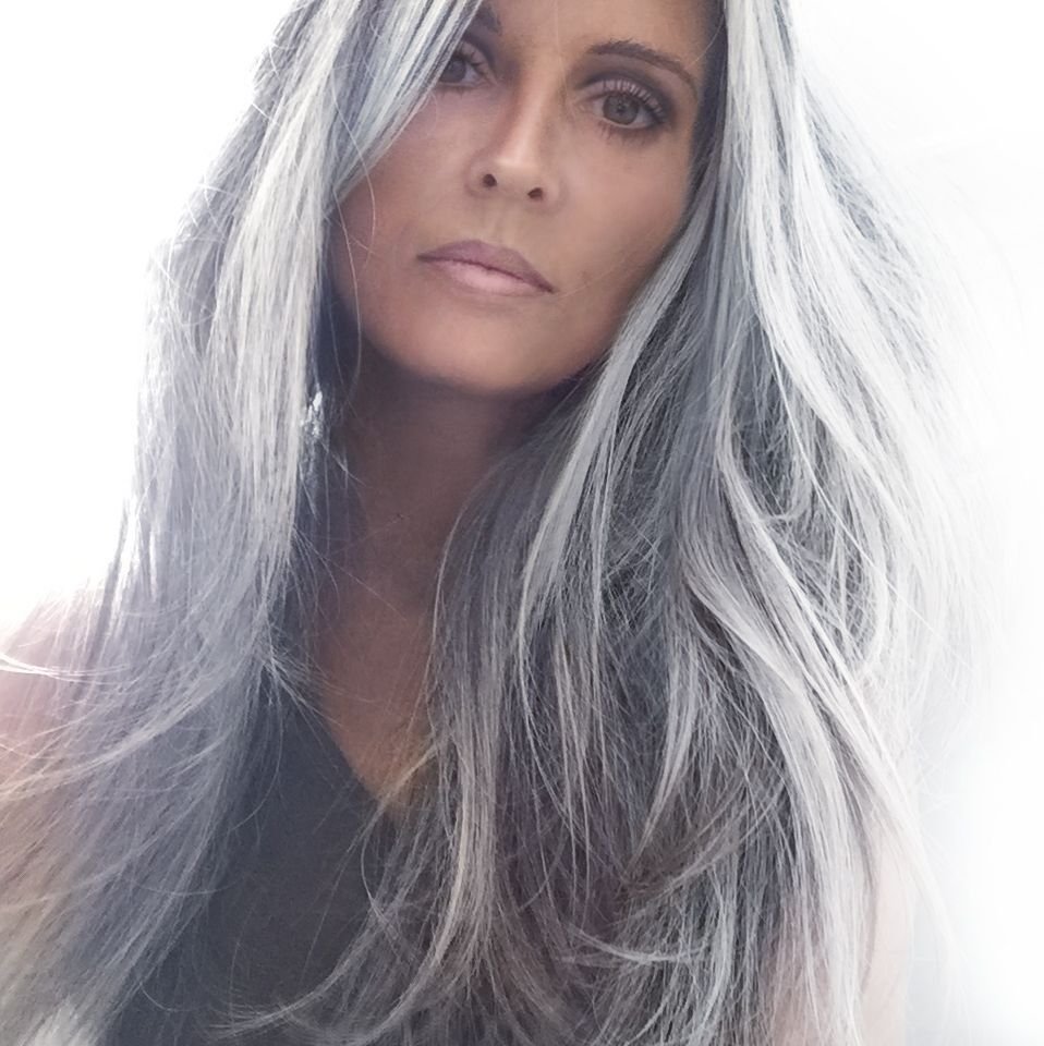 Gray hair (серебристые оттенки волос)