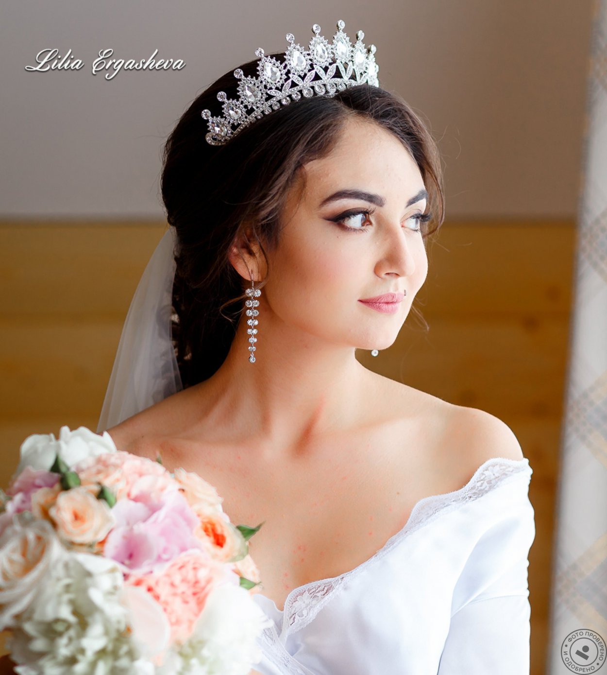 Diadema Свадебные платья