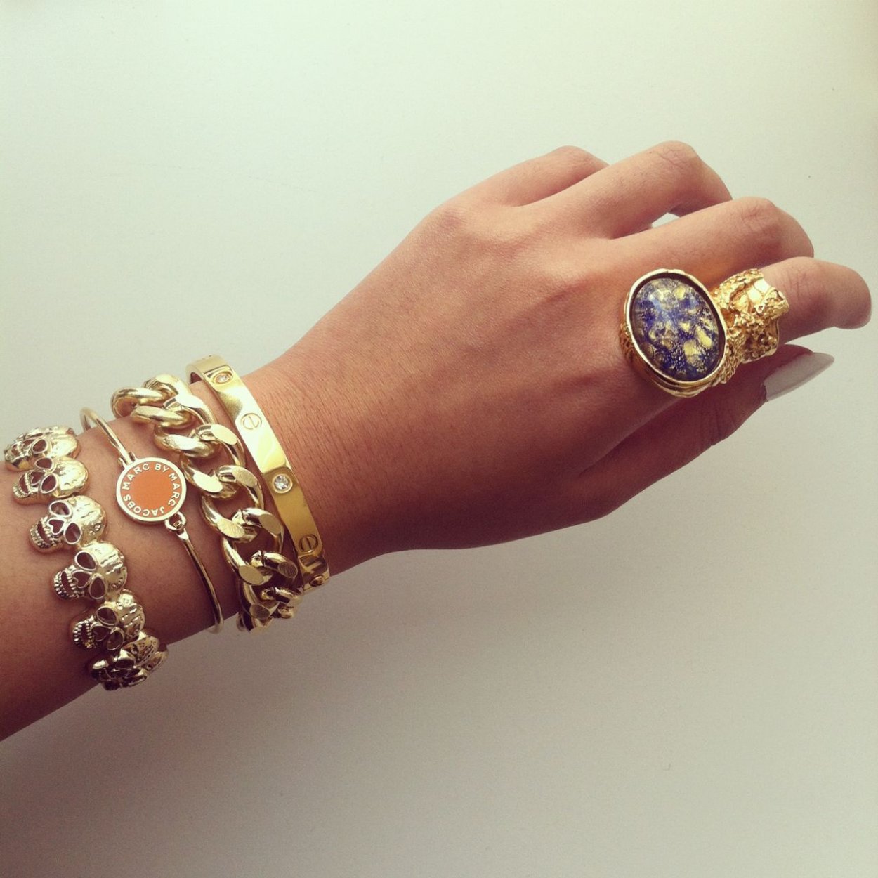 Кольцо Cartier 440009