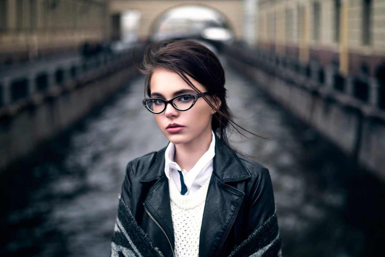 Oktyabrina Maximova Октябрина Максимова