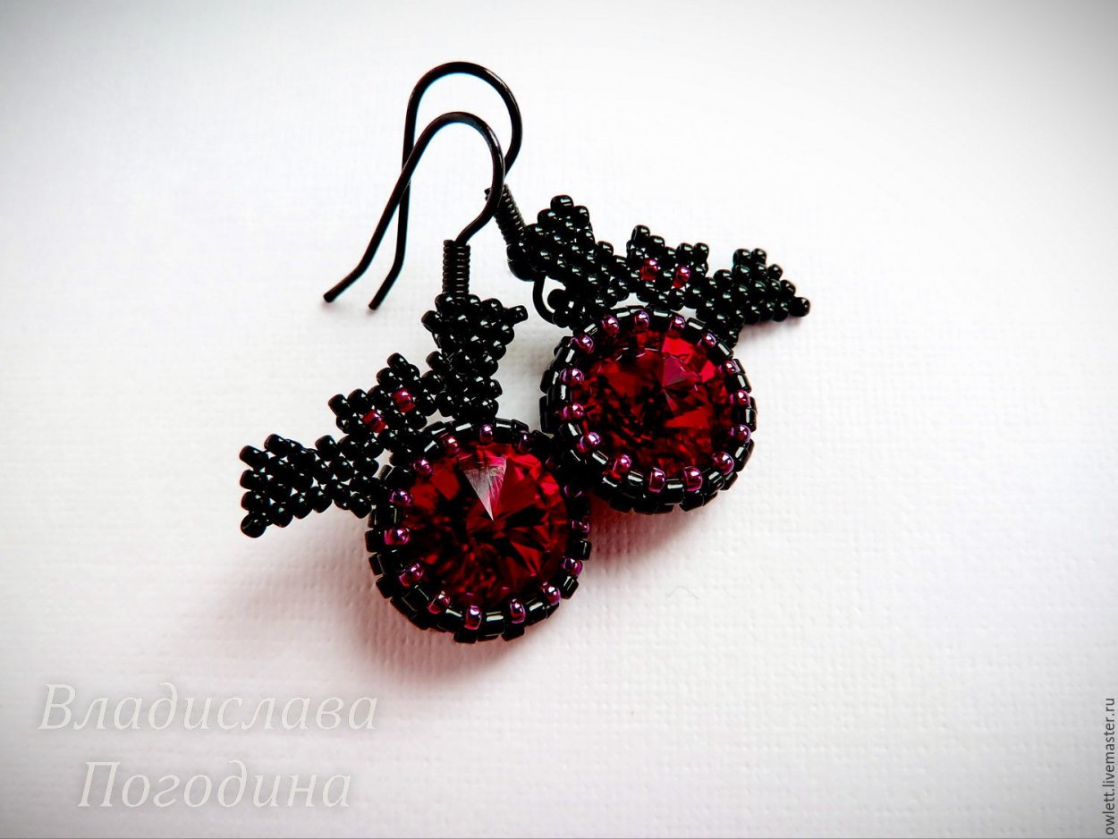 Сережки из стекляруса