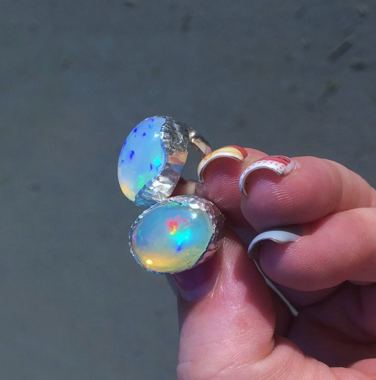 Серьги с опалом