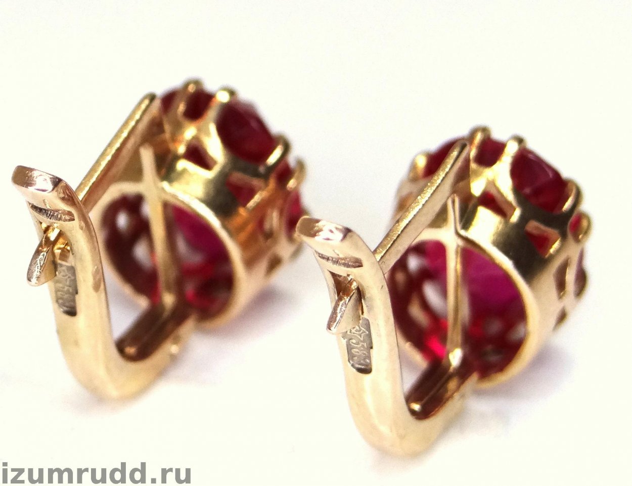 Золотые серьги СССР С камнями