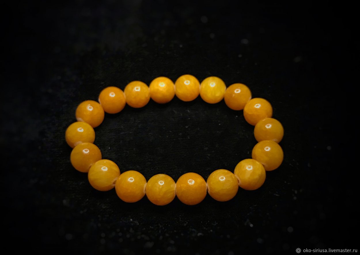 Колье из оникса