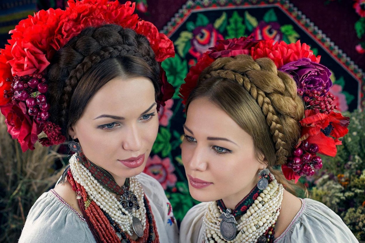 Прическа в русском стиле
