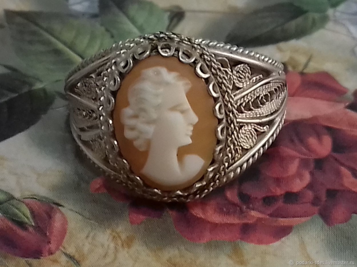 Кольцо Камея серебро 875