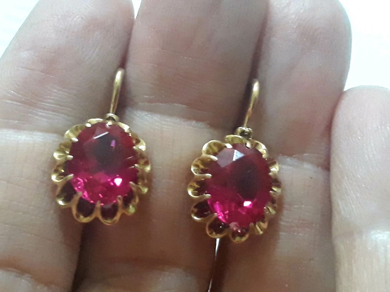 Серьги 583 с желтым рубином
