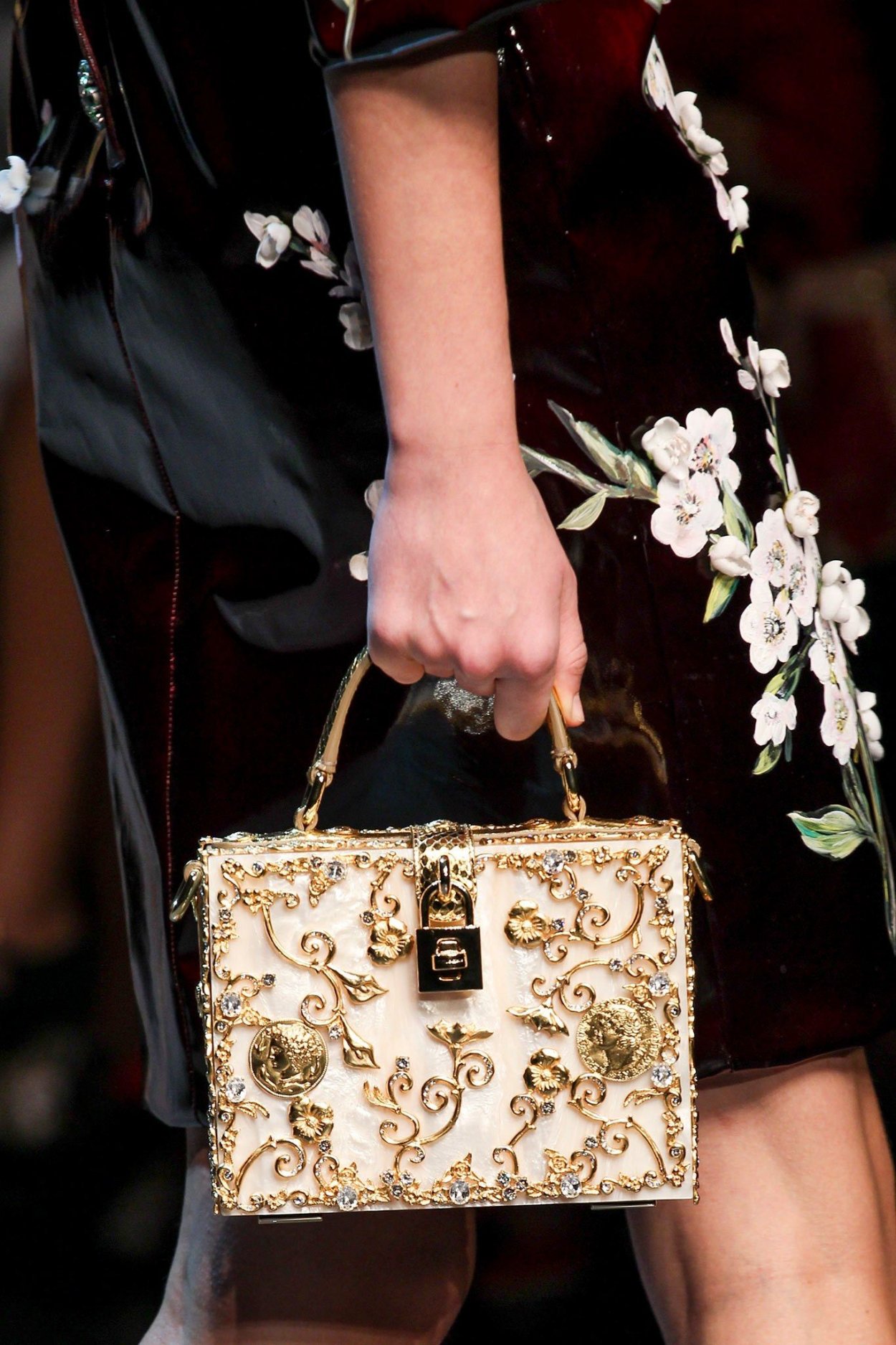 Сумки Дольче Габбана Spring 2022 ready-to-Wear