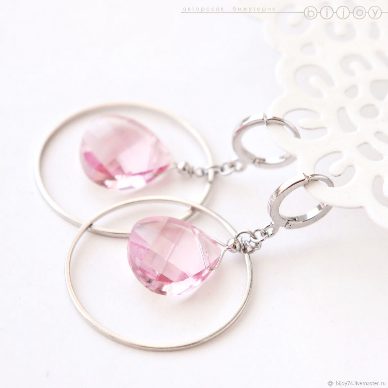 Серьги с розовым кристаллом Сваровски