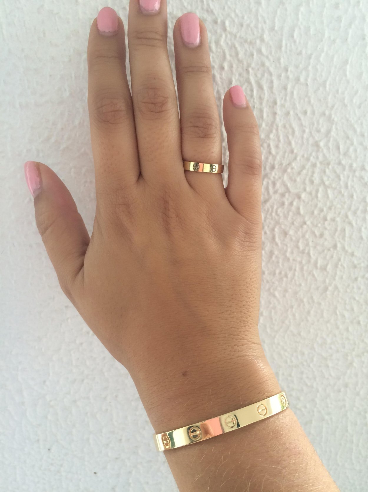 Cartier Love Gold Classic