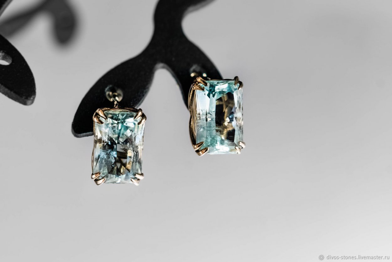 Золотые серьги Aquamarine 33633
