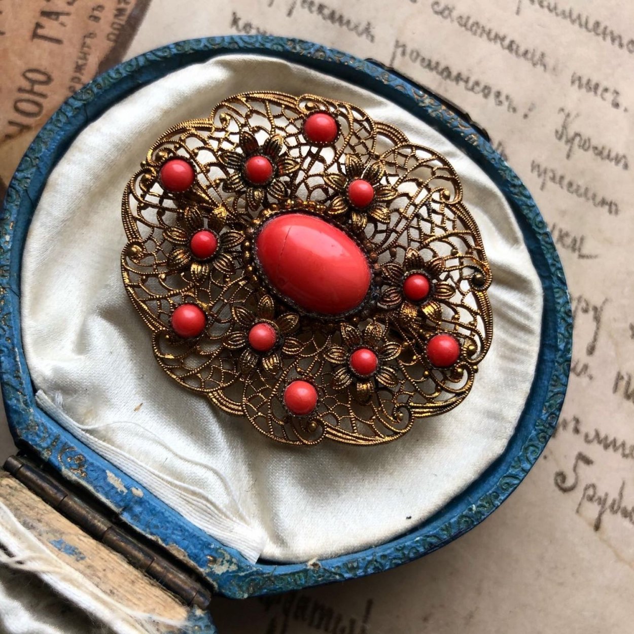 Брошь старинная серебро